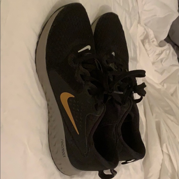 Nike React Running Sneakers, size 8.5 - Picture 1 of 4